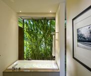 Bali Villa Azaya Guest house bathroom