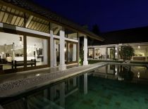 Villa Noa, Pool at Night