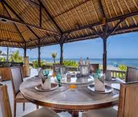 Villa Cemara, Essbereich