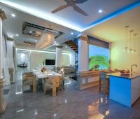 Villa Paletu, Dining and Kitchen